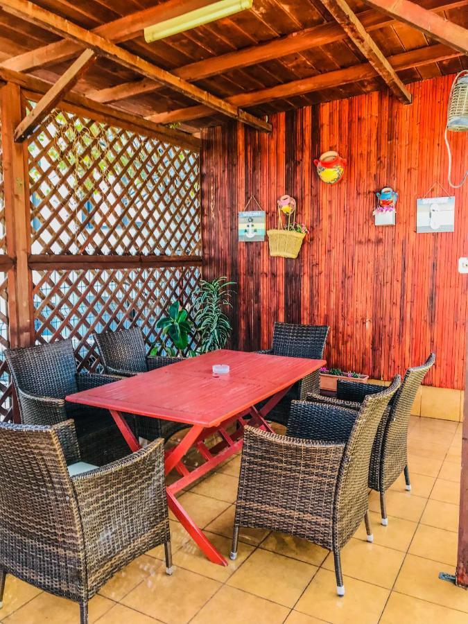 Vila Orange Hotel Năvodari Екстериор снимка