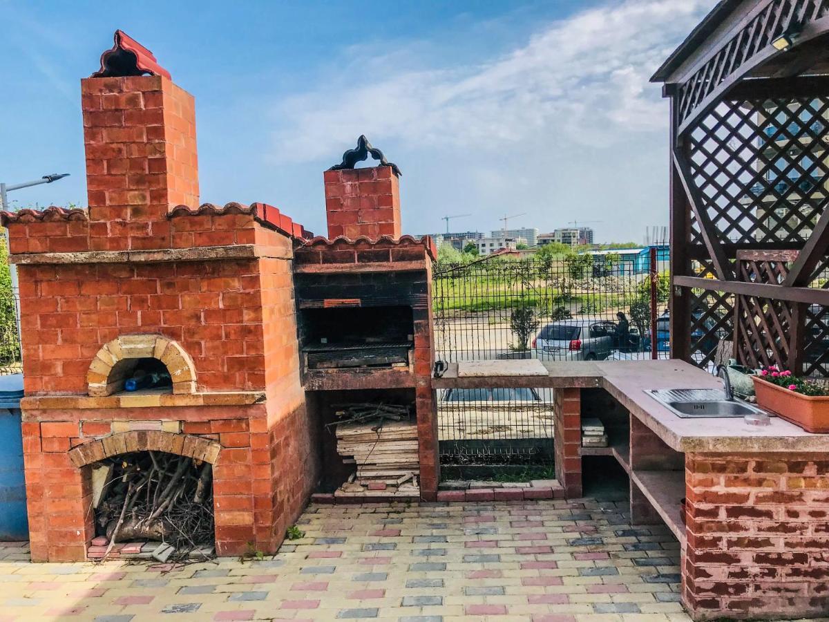 Vila Orange Hotel Năvodari Екстериор снимка