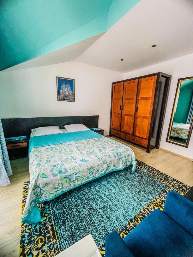 Vila Orange Hotel Năvodari Екстериор снимка