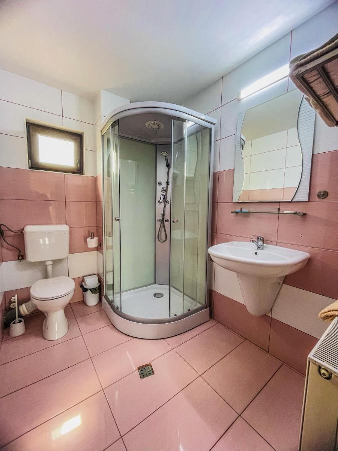 Vila Orange Hotel Năvodari Екстериор снимка