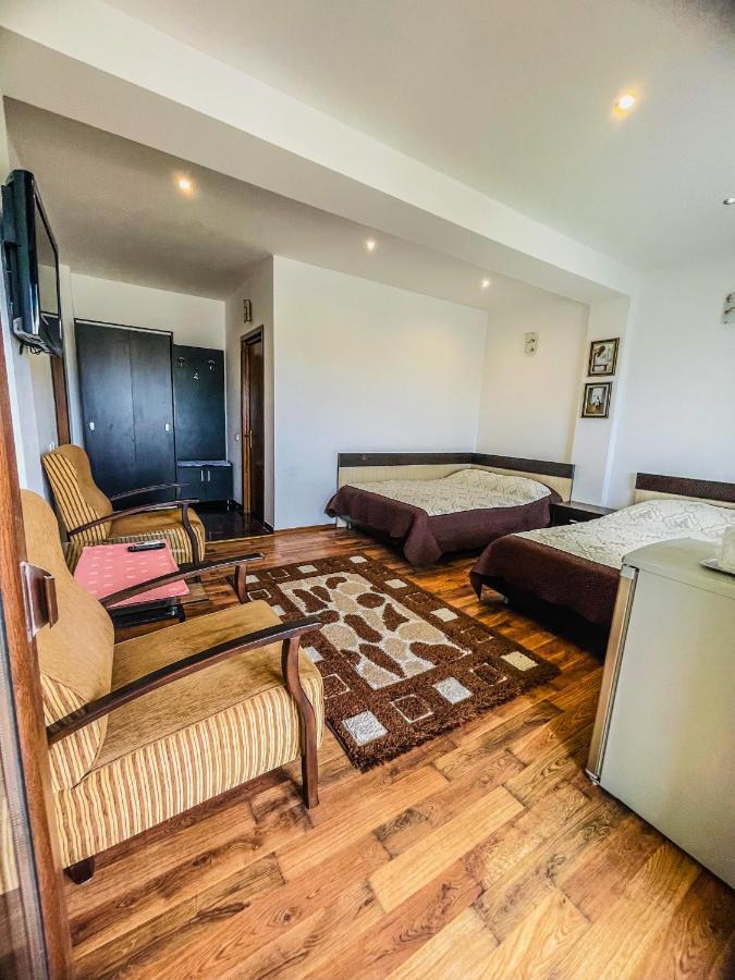 Vila Orange Hotel Năvodari Екстериор снимка